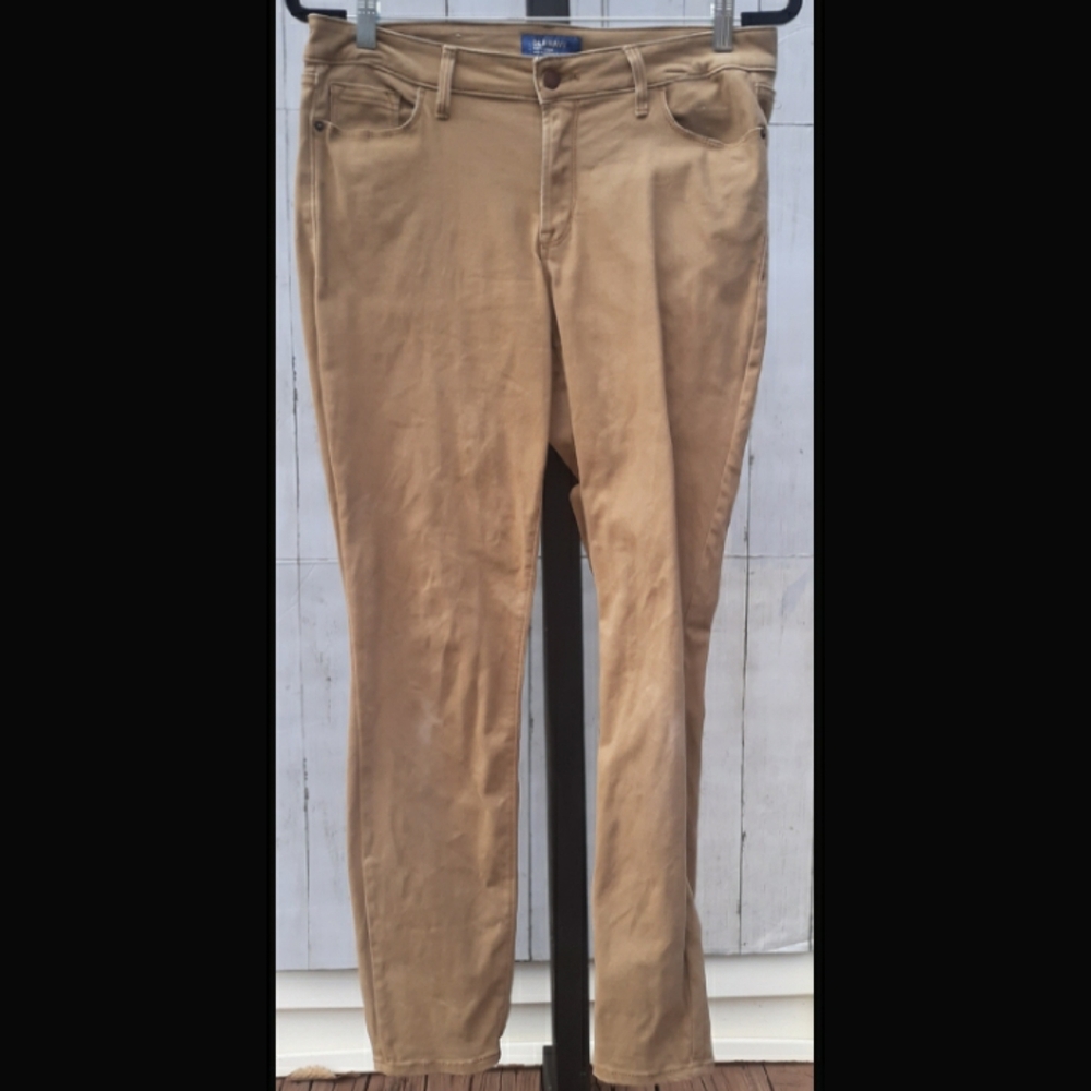 Khakis